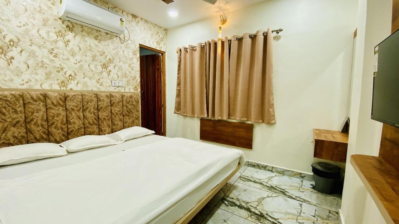 Hotel Malay Inn Ujjain Exterior foto