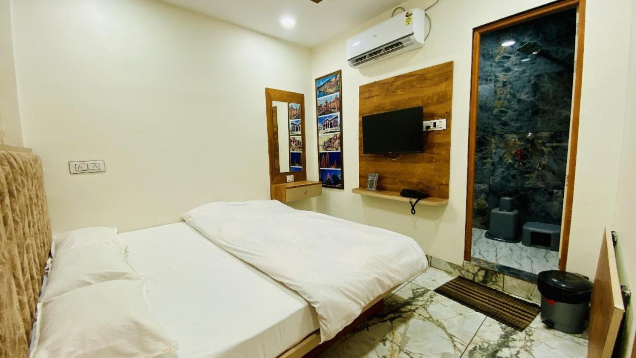 Hotel Malay Inn Ujjain Exterior foto
